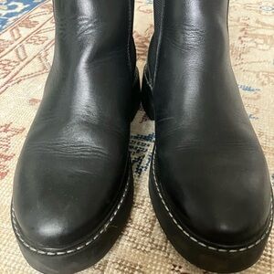 & Other Stories Chelsea Boot
